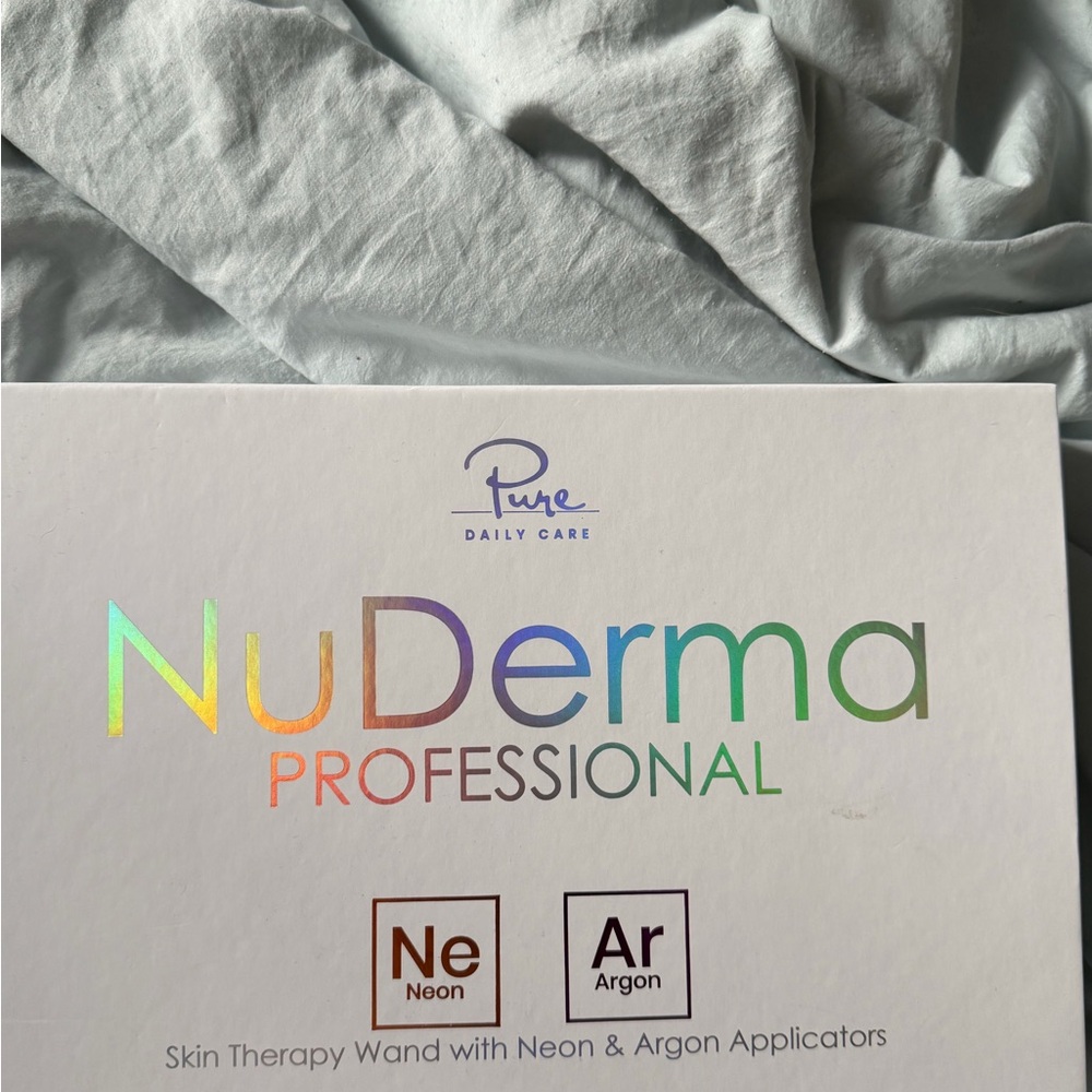 Pure Daily Care NuDerma Professional Skin Therapy Wand - Rainbow Text